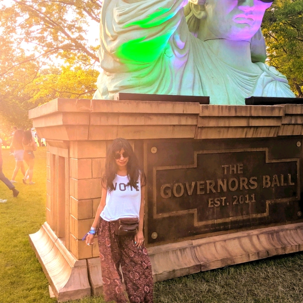 Meet your Posher, Veronica